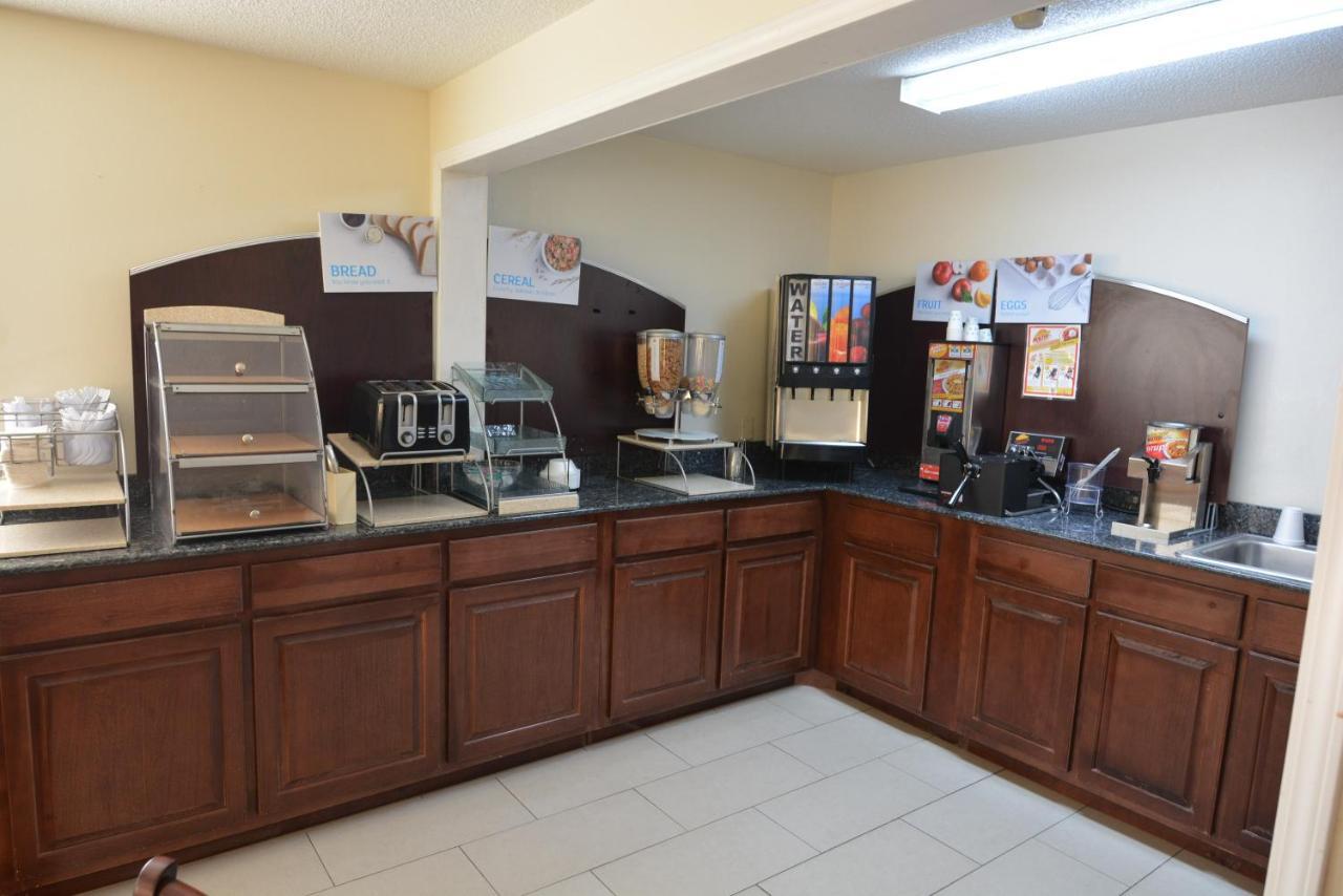 Jameson Inn And Suites Hazelhurst Hazlehurst Esterno foto